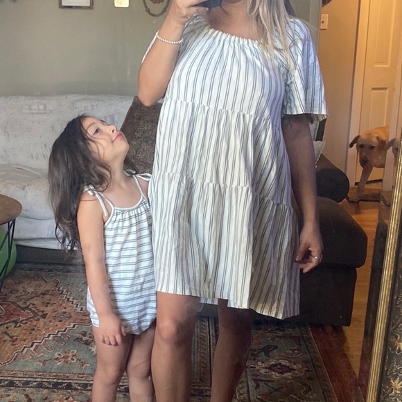 Ryle + Cru mommy and me stripe green/ cream colored set Small /2-3 yrs